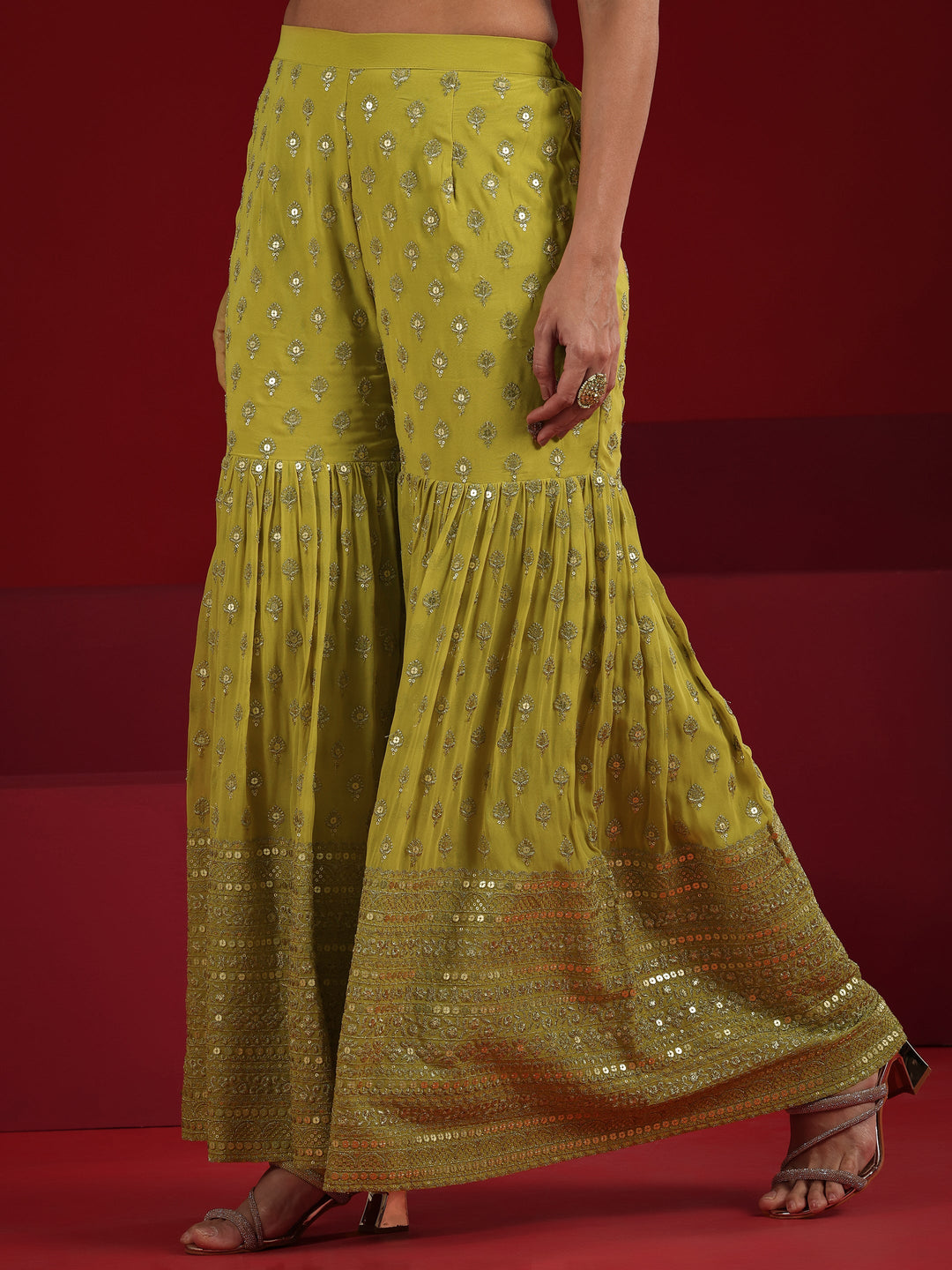  Green Embroidered Georgette Straight Suit Set With Dupatta 