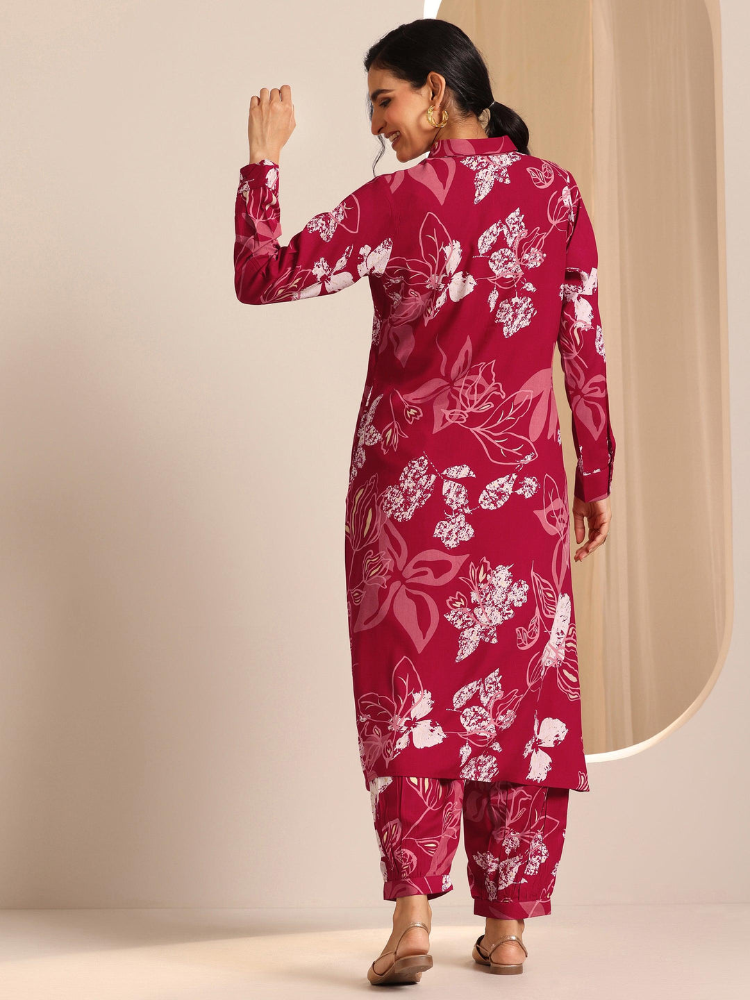  Pink Printed  Straight Kurta Set 