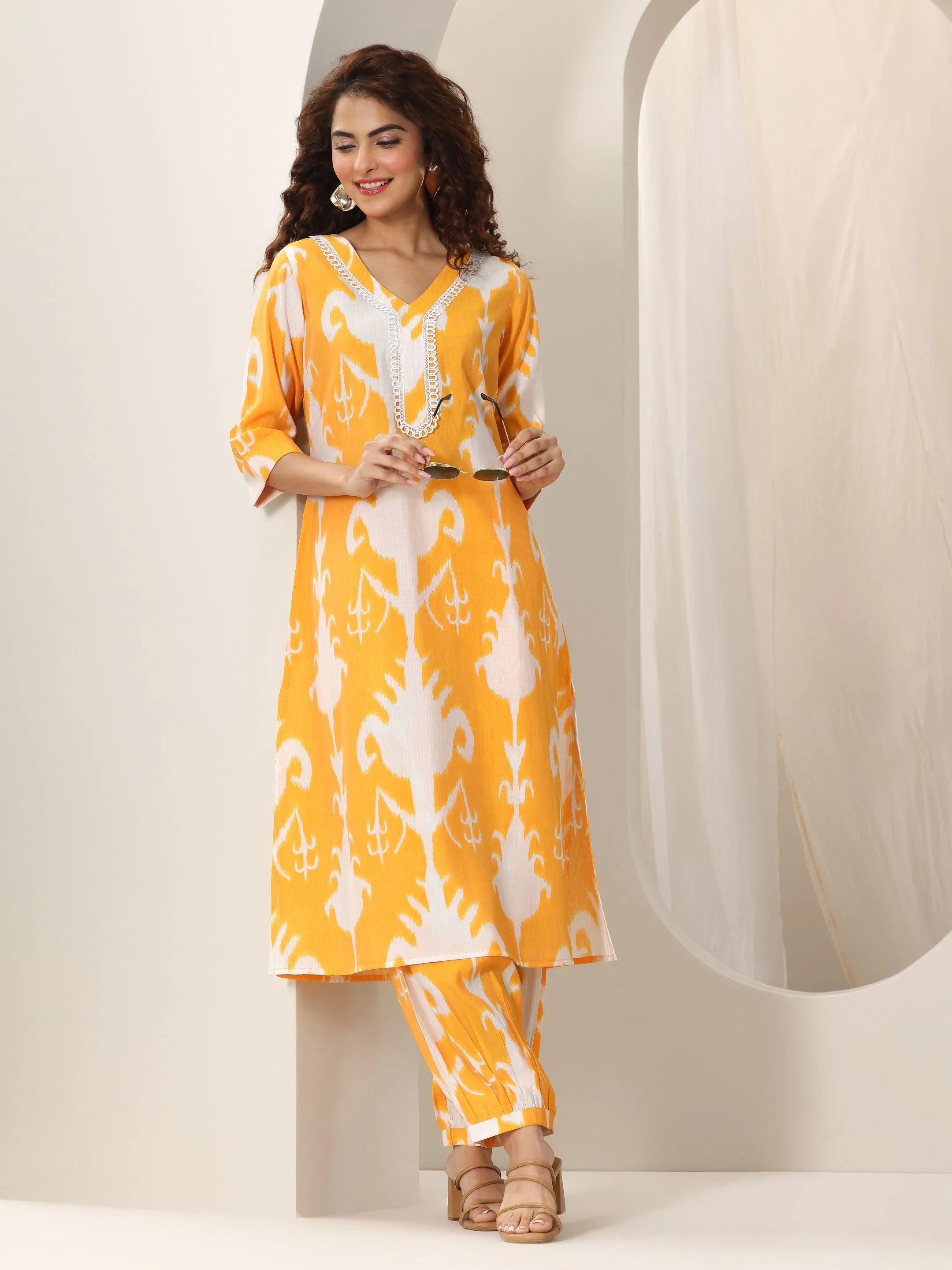 libas Mustard Printed Silk Blend Straight Kurta Set-picture-15