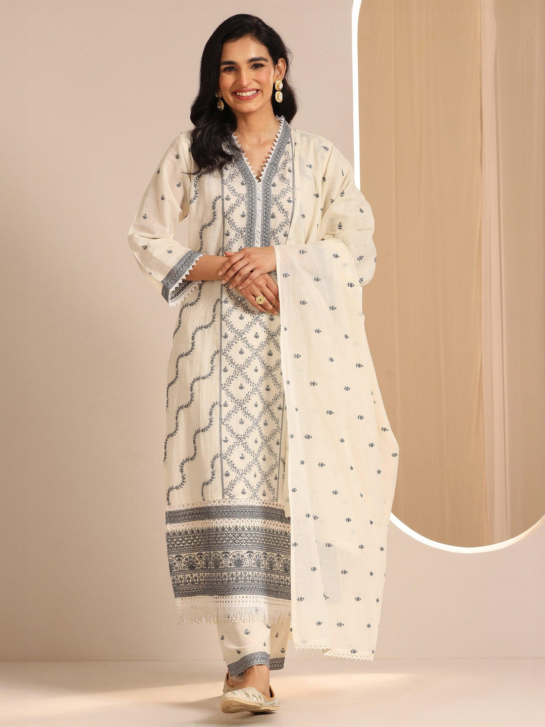  Off White Embroidered Cotton Straight Suit Set With Dupatta 