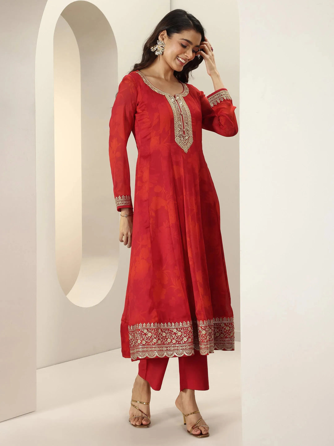  Red Embroidered Silk Blend Anarkali Suit Sets With Dupatta 