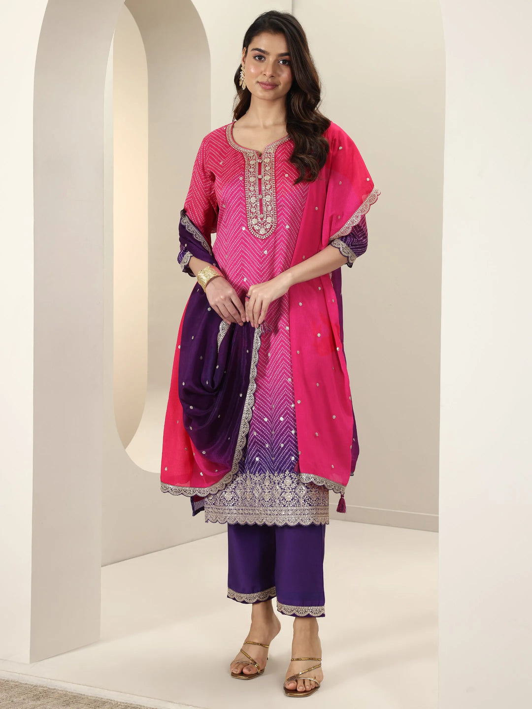  Pink Printed Chinon Straight Suit Sets With Dupatta 