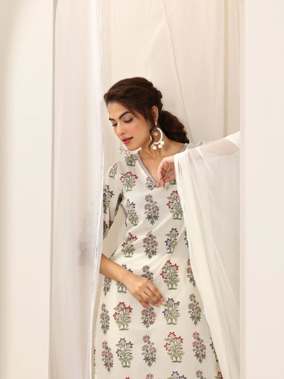  Off White Printed Cotton Straight Suit Set With Dupatta 