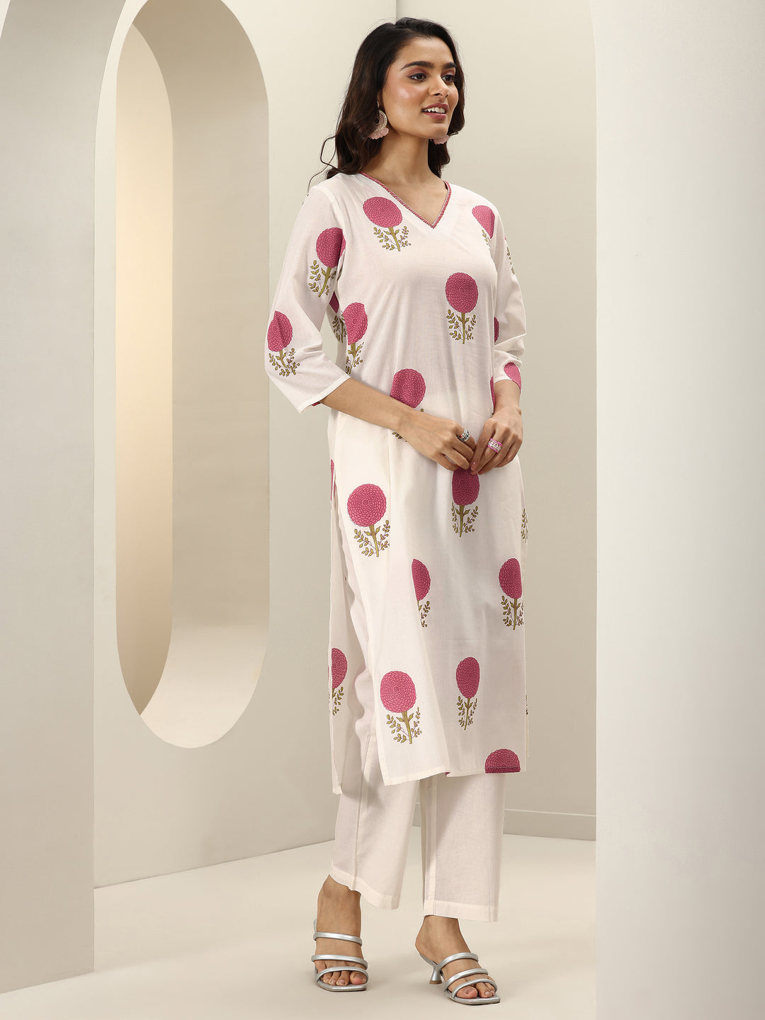  White Printed Cotton Straight Suit Sets With Dupatta 