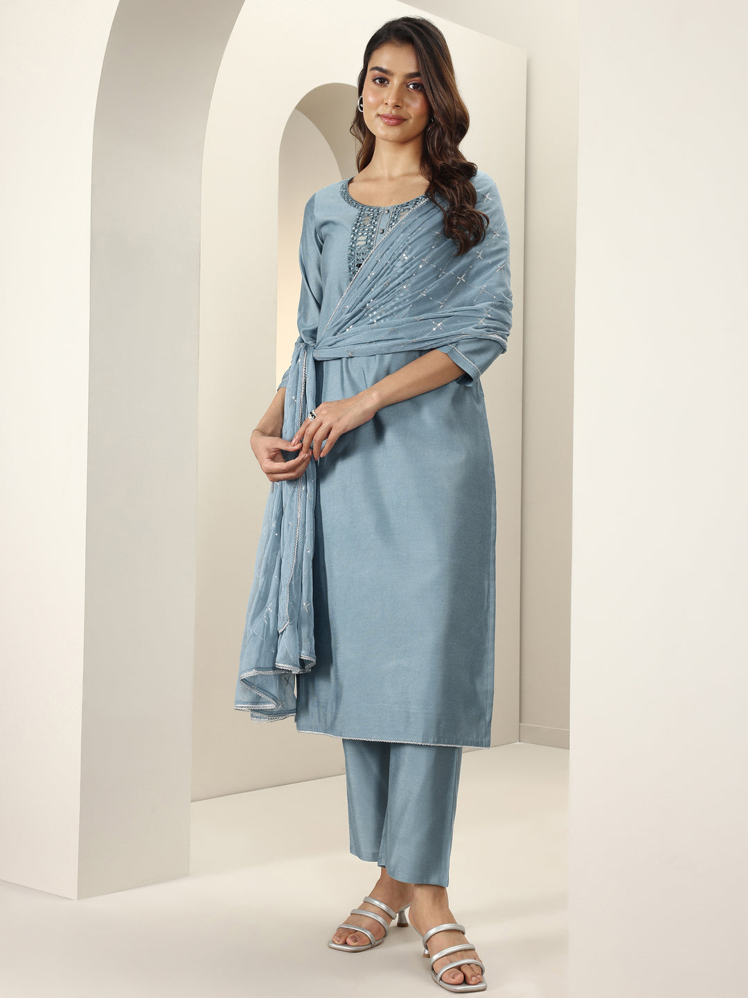  Blue Embroidered Silk Blend Straight Suit Sets With Dupatta 