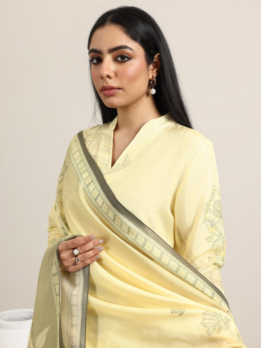  Off White Printed Silk Blend Straight Suit With Dupatta 