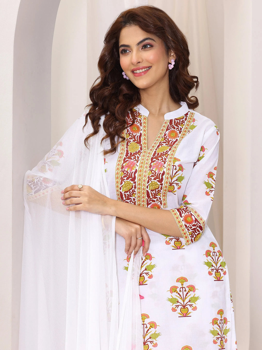  White Printed Cotton Blend Straight Suit Set With Dupatta 
