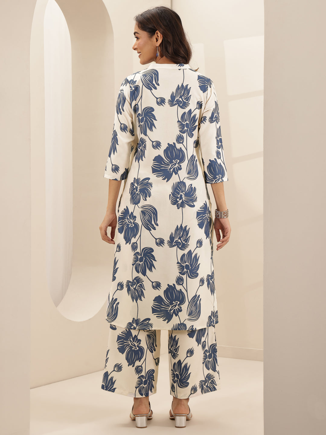 White Printed Cotton Blend Straight Kurta Set 