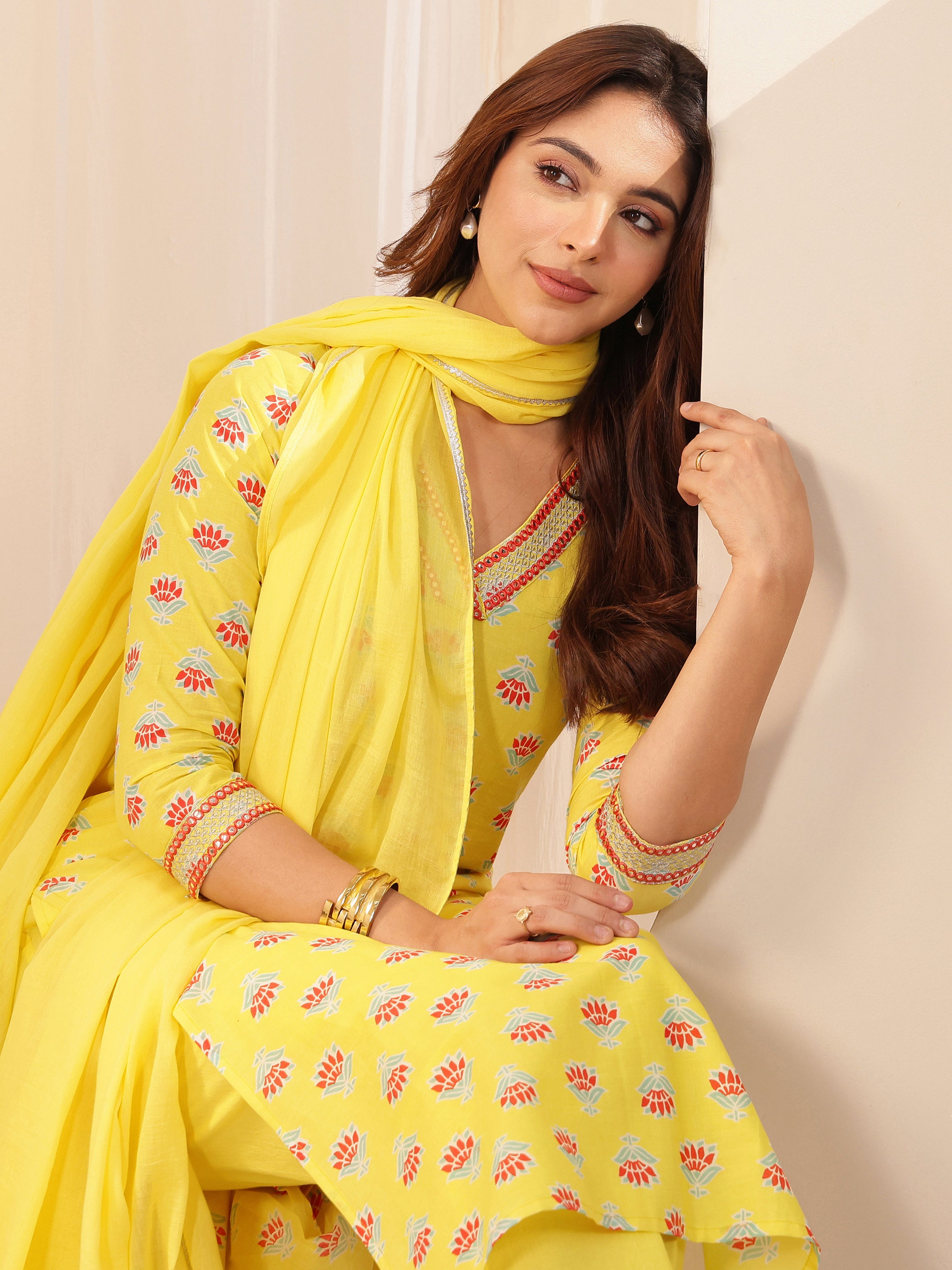 libas Yellow Printed Cotton Straight Suit Sets With Dupatta-picture-32