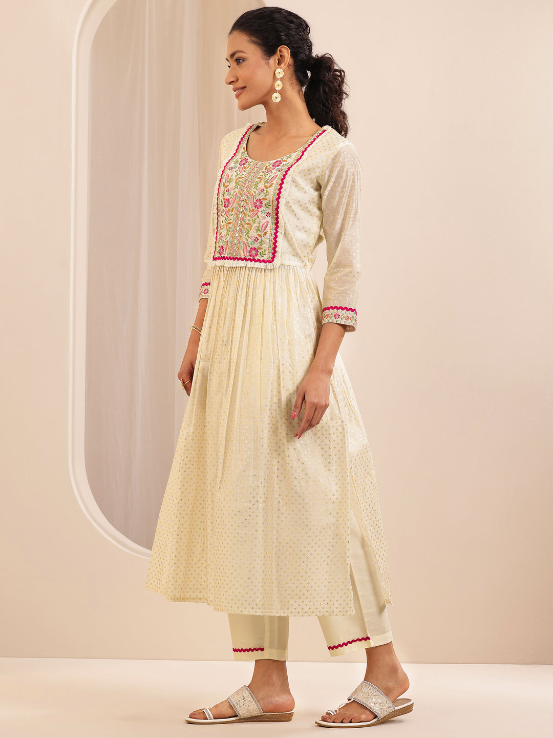  Off White Embroidered Chanderi Silk A-line Suit Sets With Dupatta 