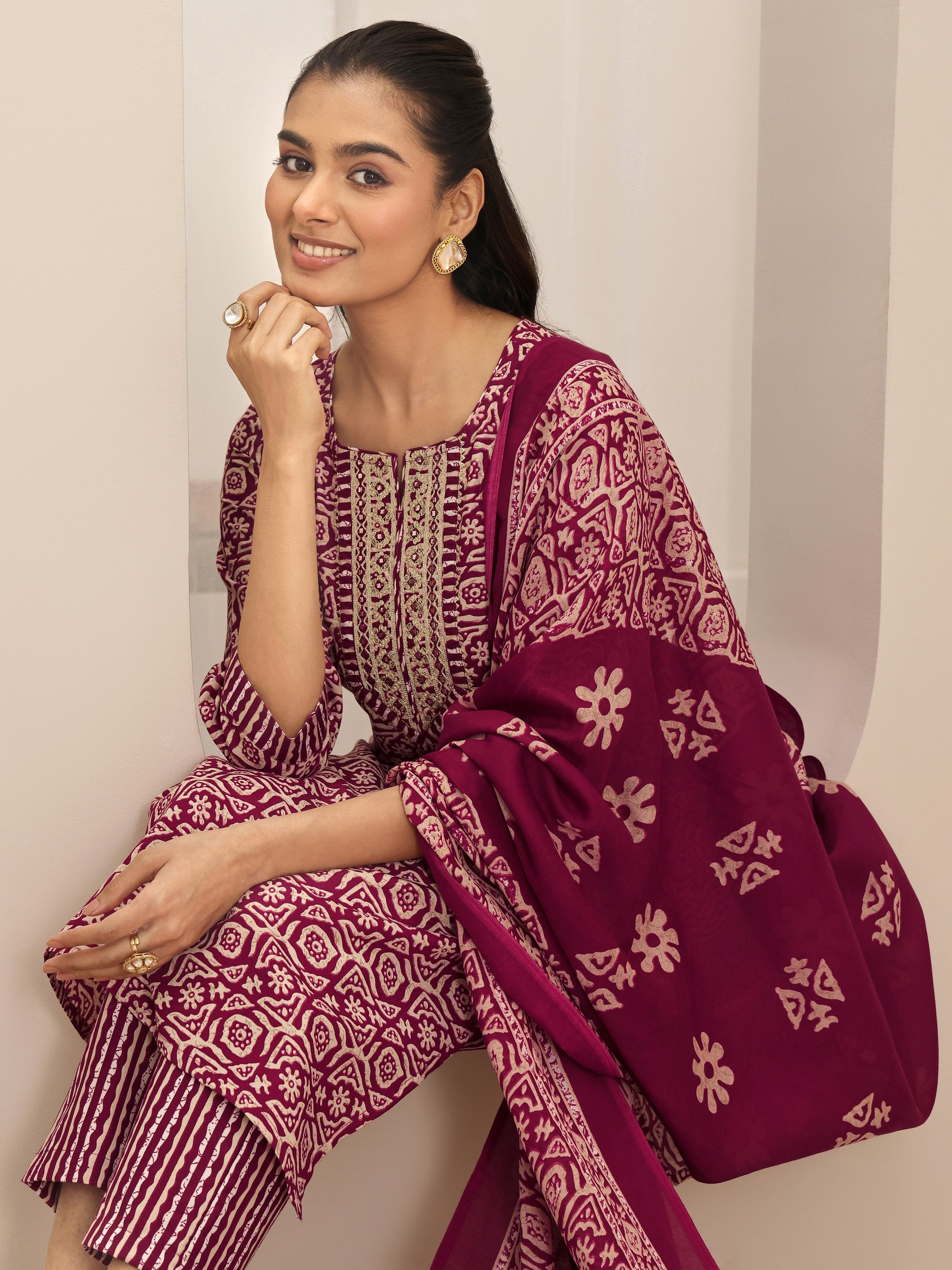 libas Maroon Printed Cotton Blend Straight Suit Sets With Dupatta-picture-38
