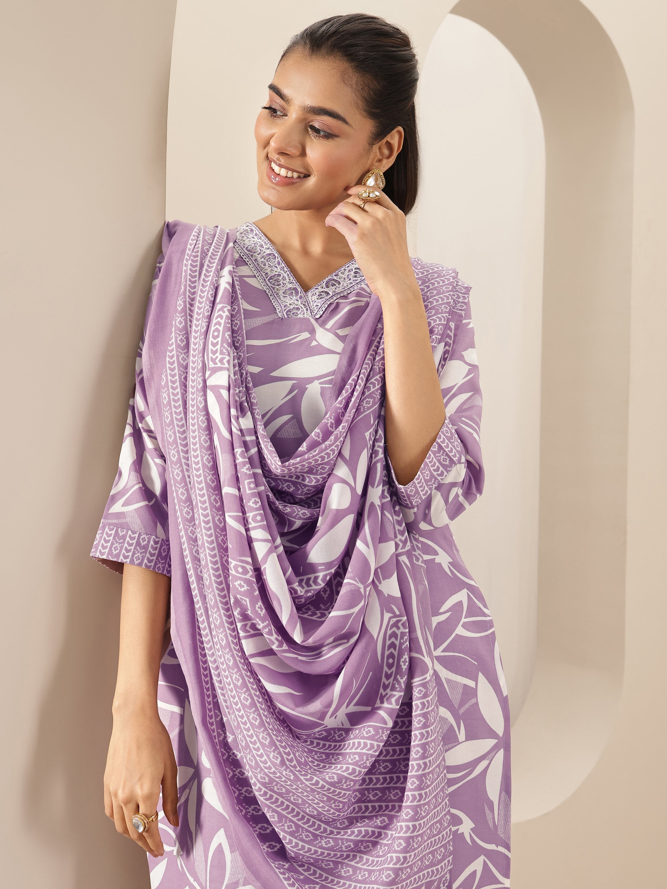 libas Mauve Printed Cotton Blend Straight Suit Sets With Dupatta-picture-13
