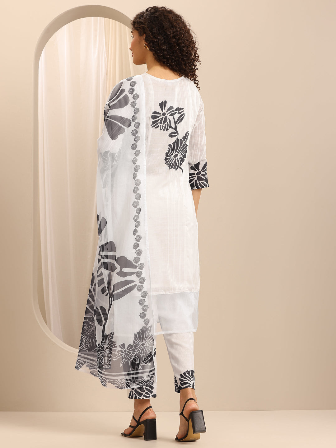  White Printed Cotton Blend Straight Suit Set With Dupatta 