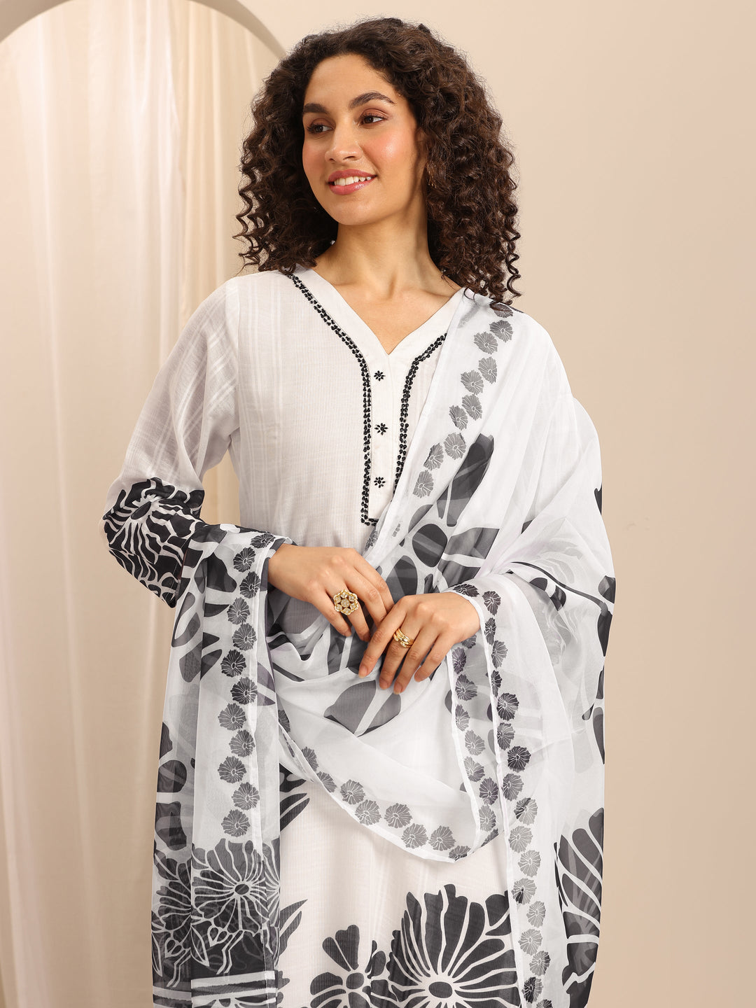  White Printed Cotton Blend Straight Suit Set With Dupatta 