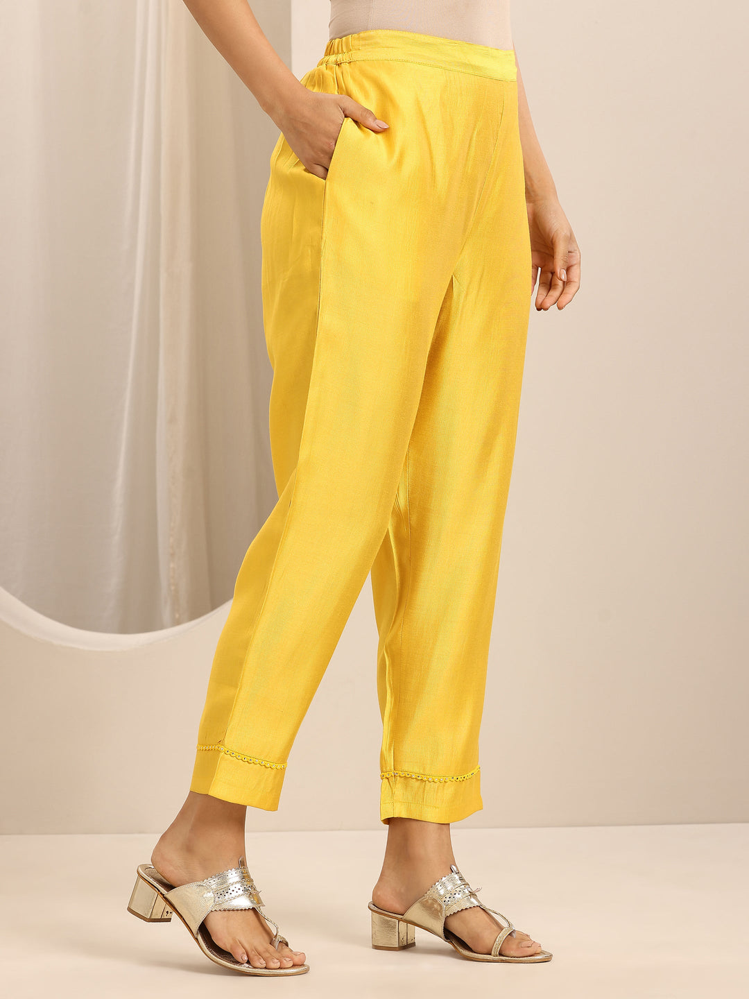 Yellow Embroidered Silk Blend Straight Suit Set With Dupatta 