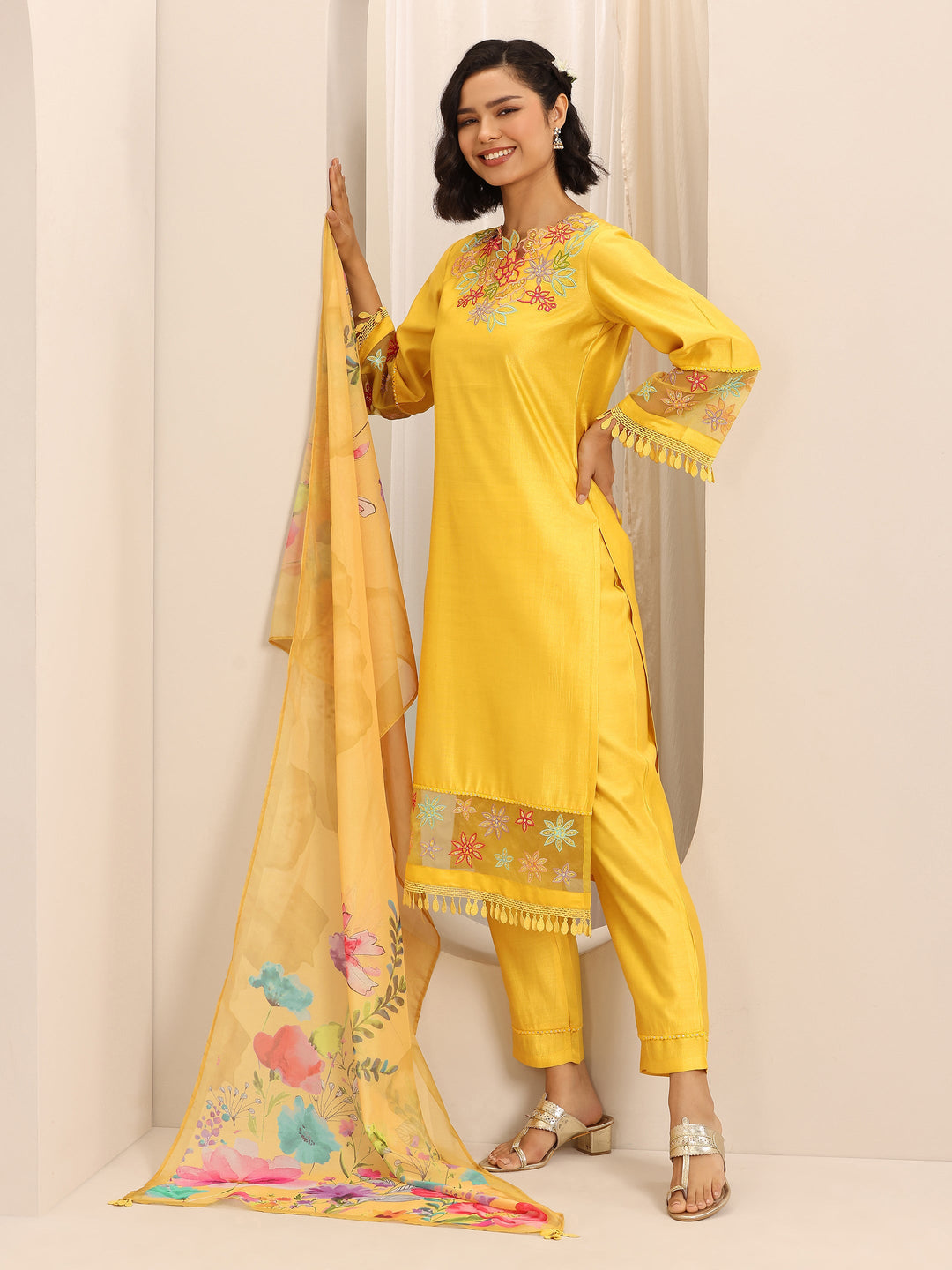  Yellow Embroidered Silk Blend Straight Suit Set With Dupatta 