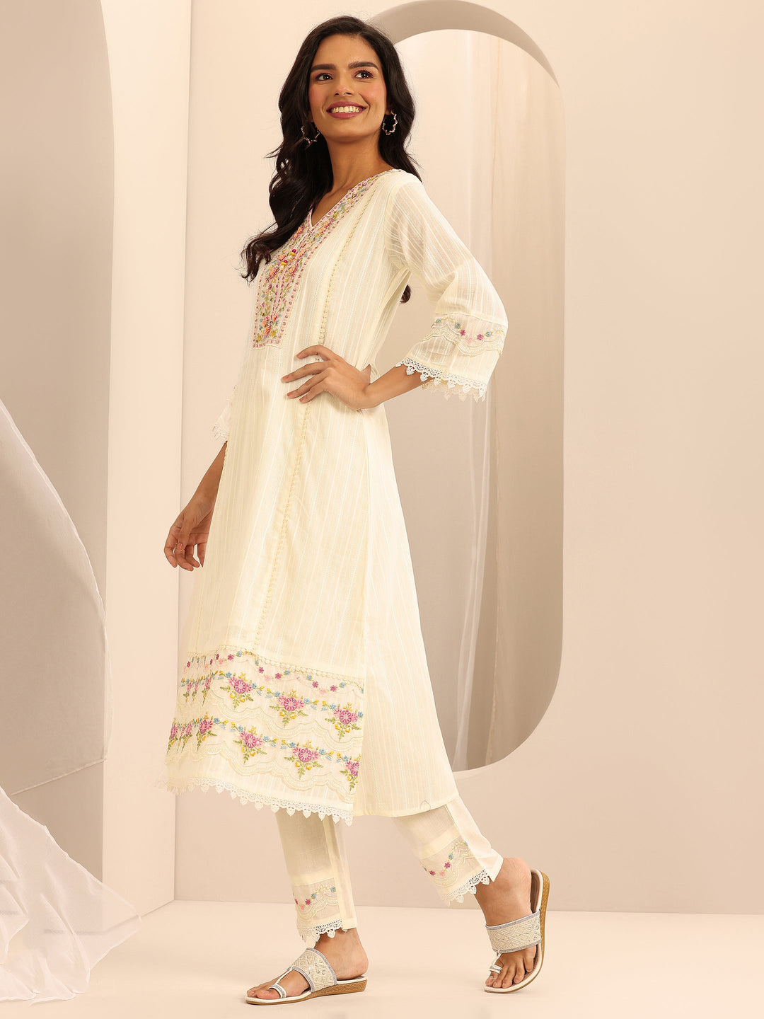  Off white Embroidered Cotton Blend A-line Suit Set With Dupatta 