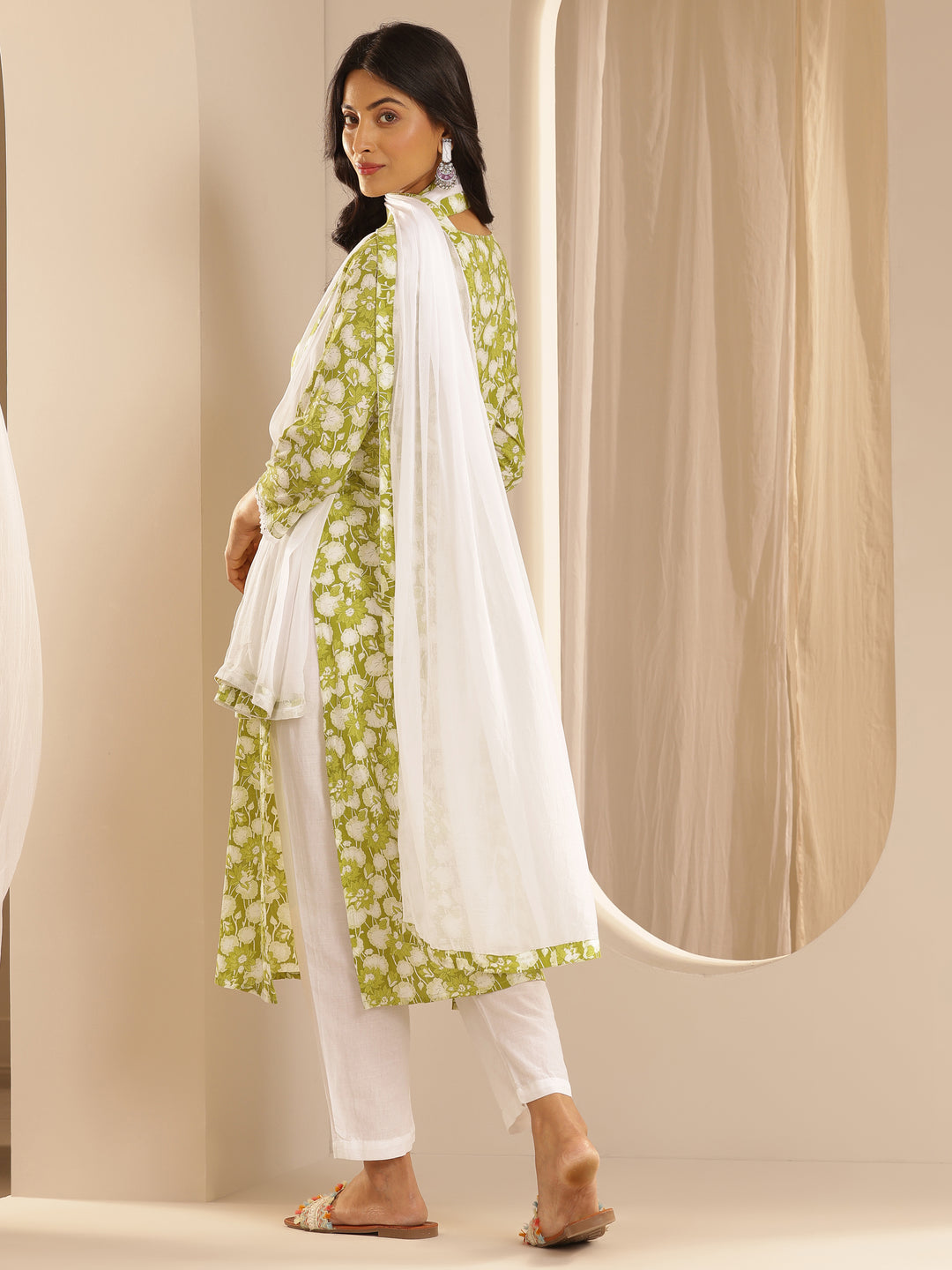  Green Printed Cotton Straight Suit Set With Dupatta 