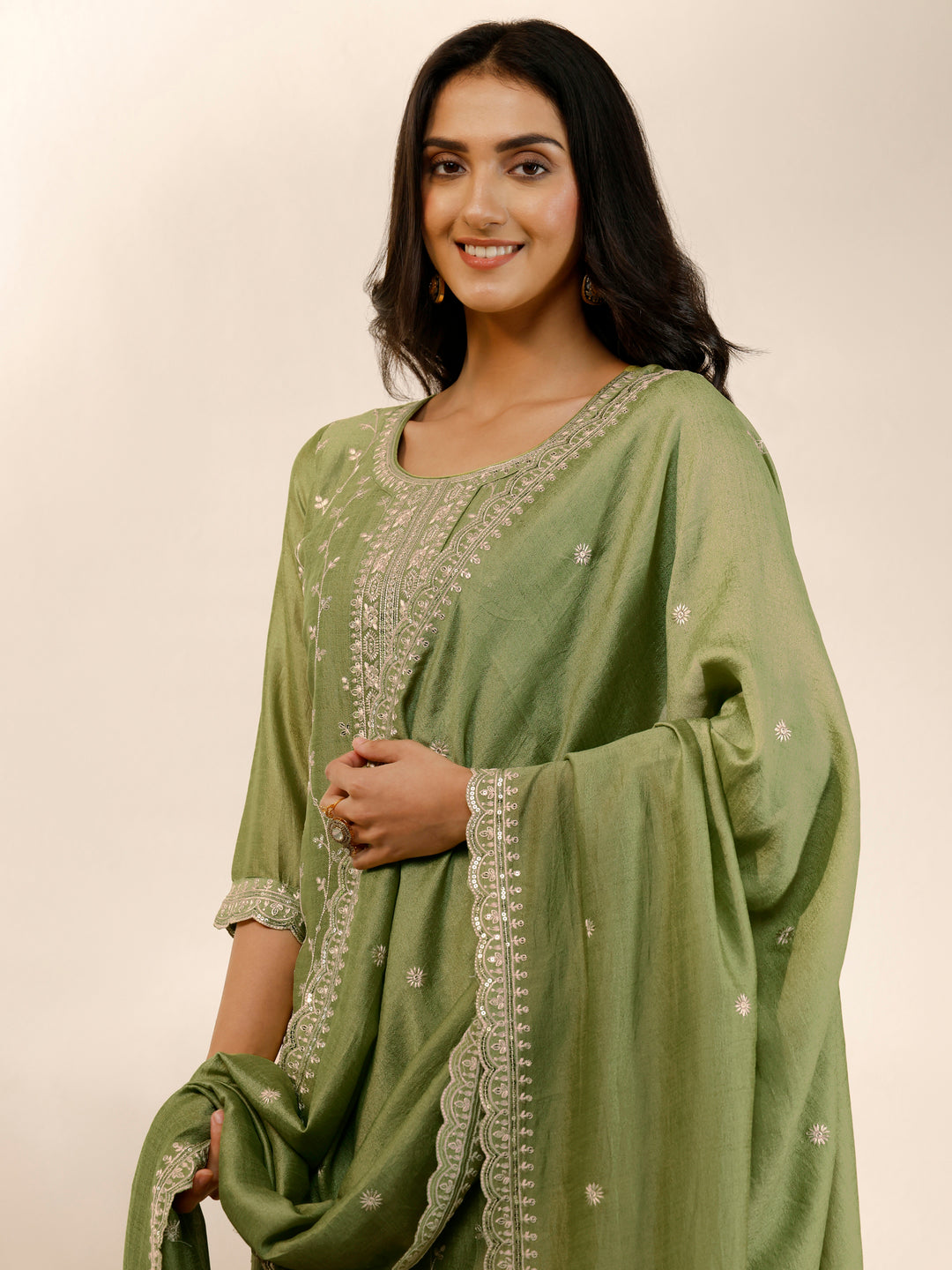 Green Embroidered Silk Blend Straight Suit Set With Dupatta 