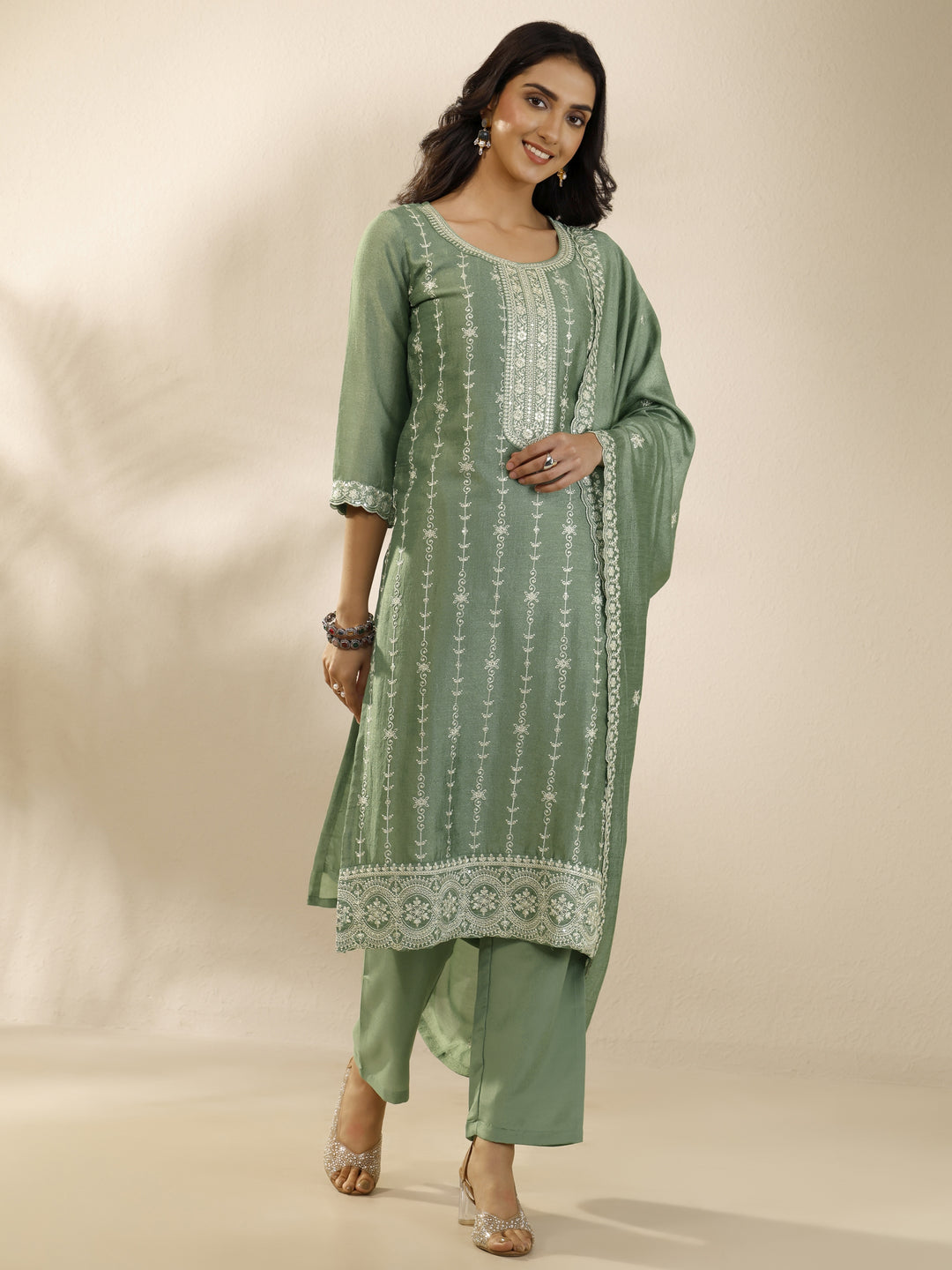  Green Embroidered Silk Blend Straight Suit Set With Dupatta 