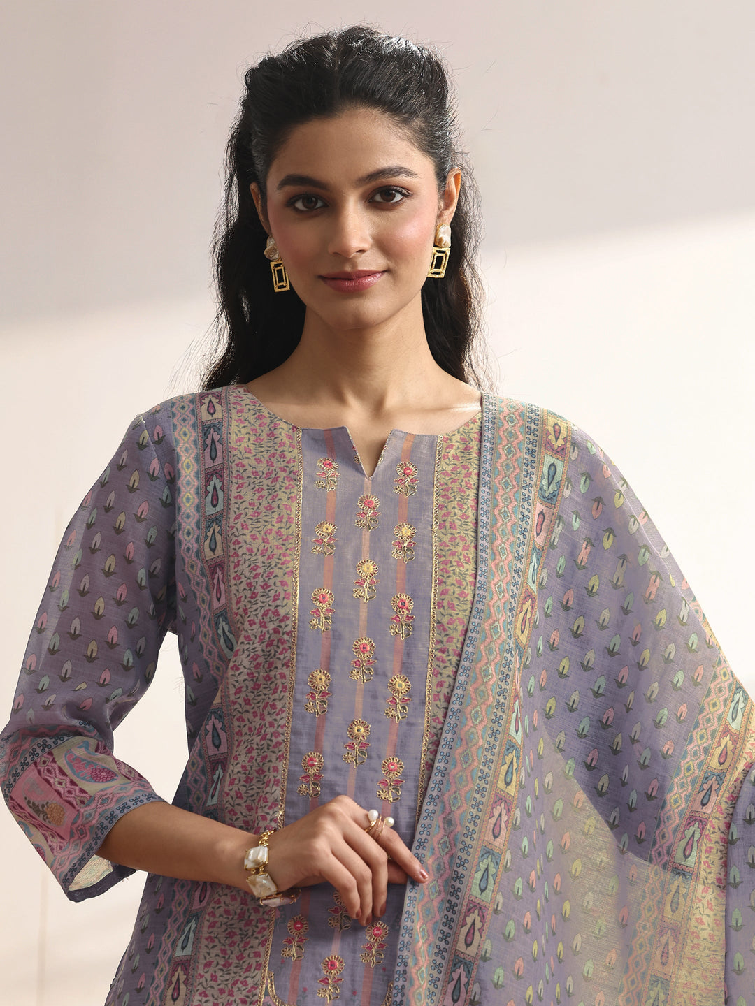  Lavender Printed Linen Straight Suit Set With Dupatta 