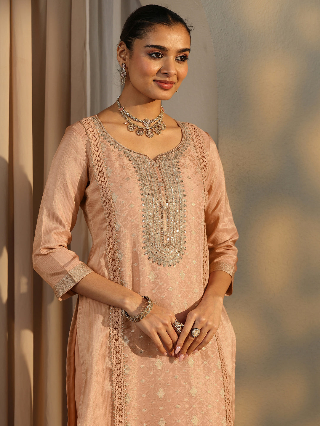  Peach Embroidered Silk Blend Straight Suit Set With Dupatta 