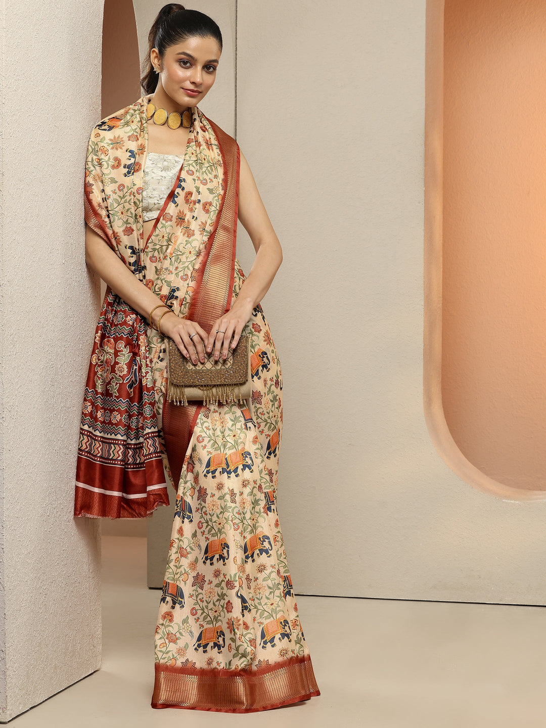 Beige Printed Silk Blend Saree With Unstitched Blouse Piece