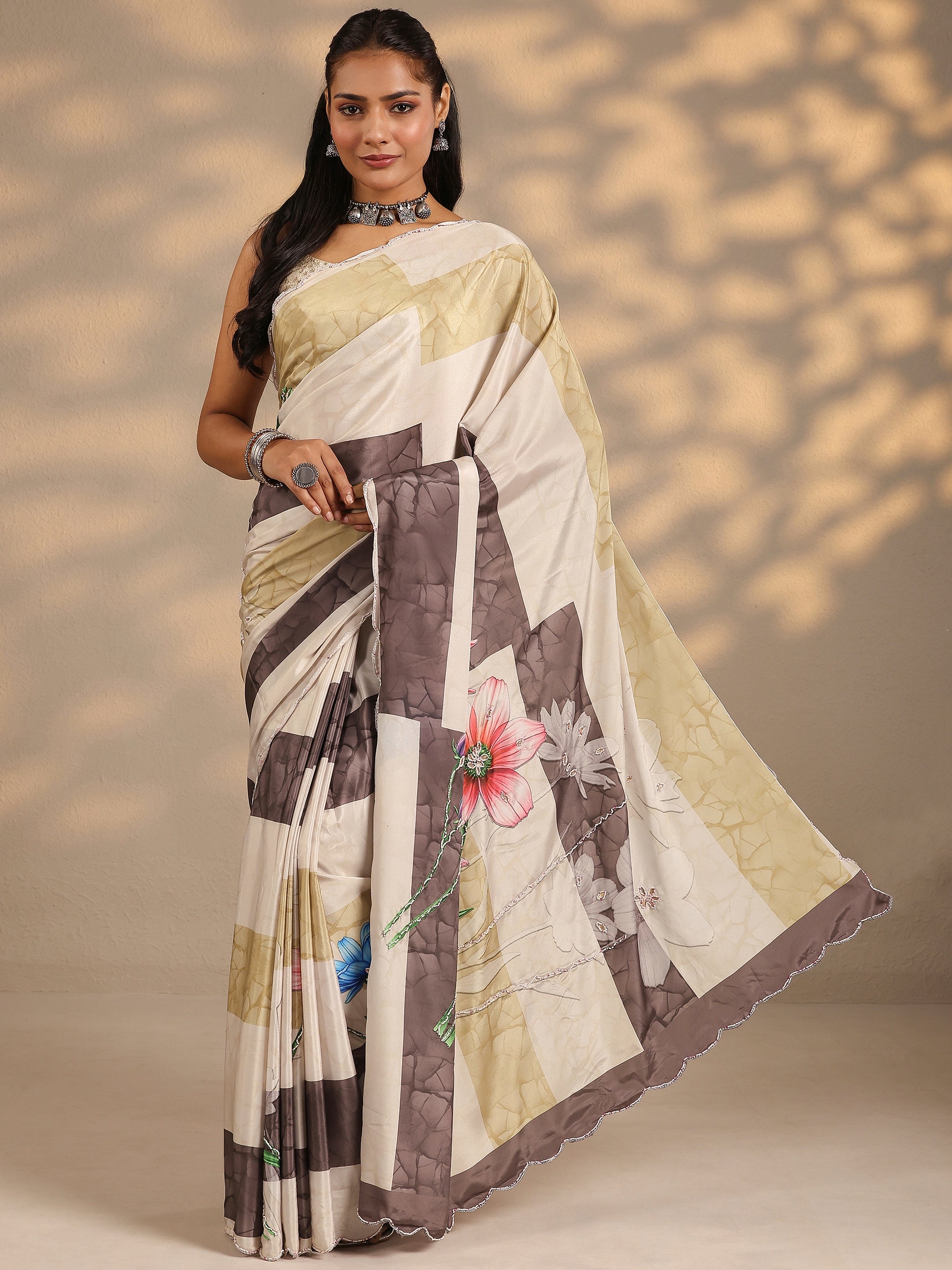 Beige Printed Silk Blend Saree With Unstitched Blouse Piece-image-29