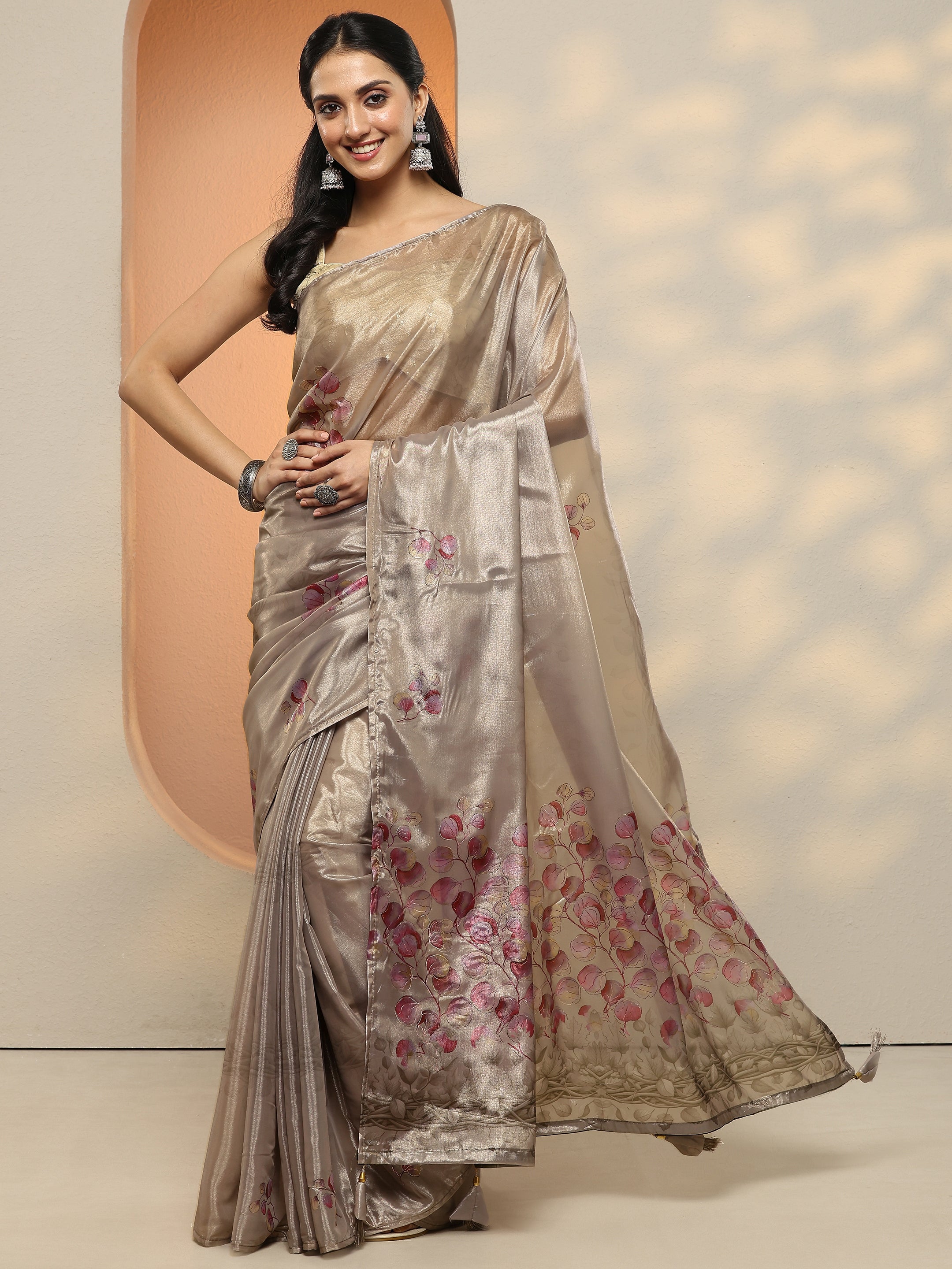 Beige Printed Silk Blend Saree With Unstitched Blouse Piece-image-27