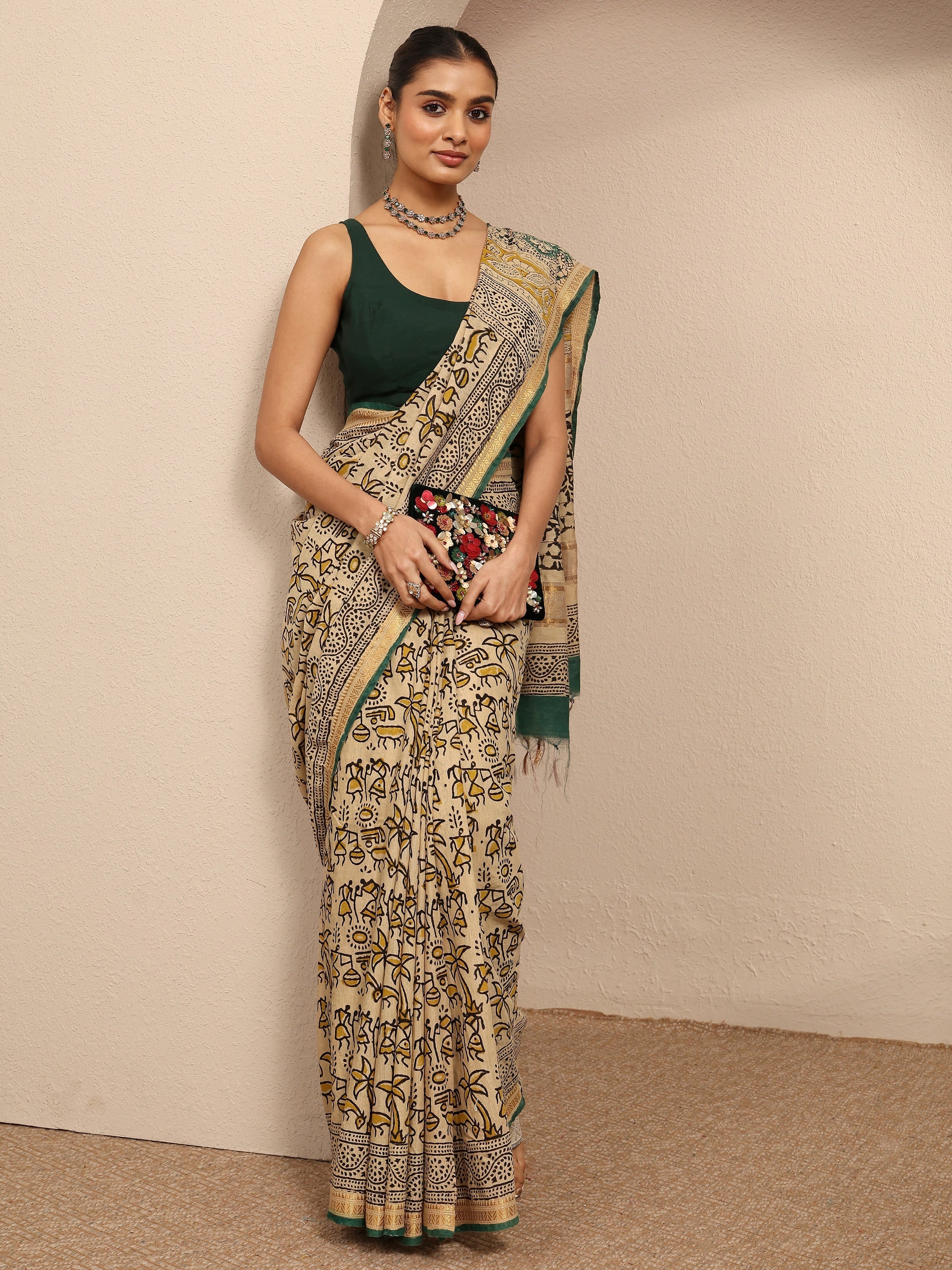 libas Beige Tribal Printed Cotton Saree With Unstitched Blouse Piece-picture-22