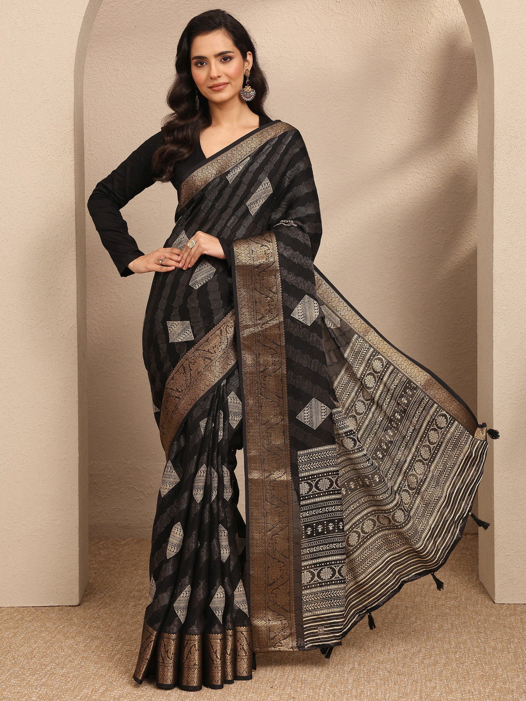 Black Paisley Woven Design Georgette Saree With Unstitched Blouse Piece