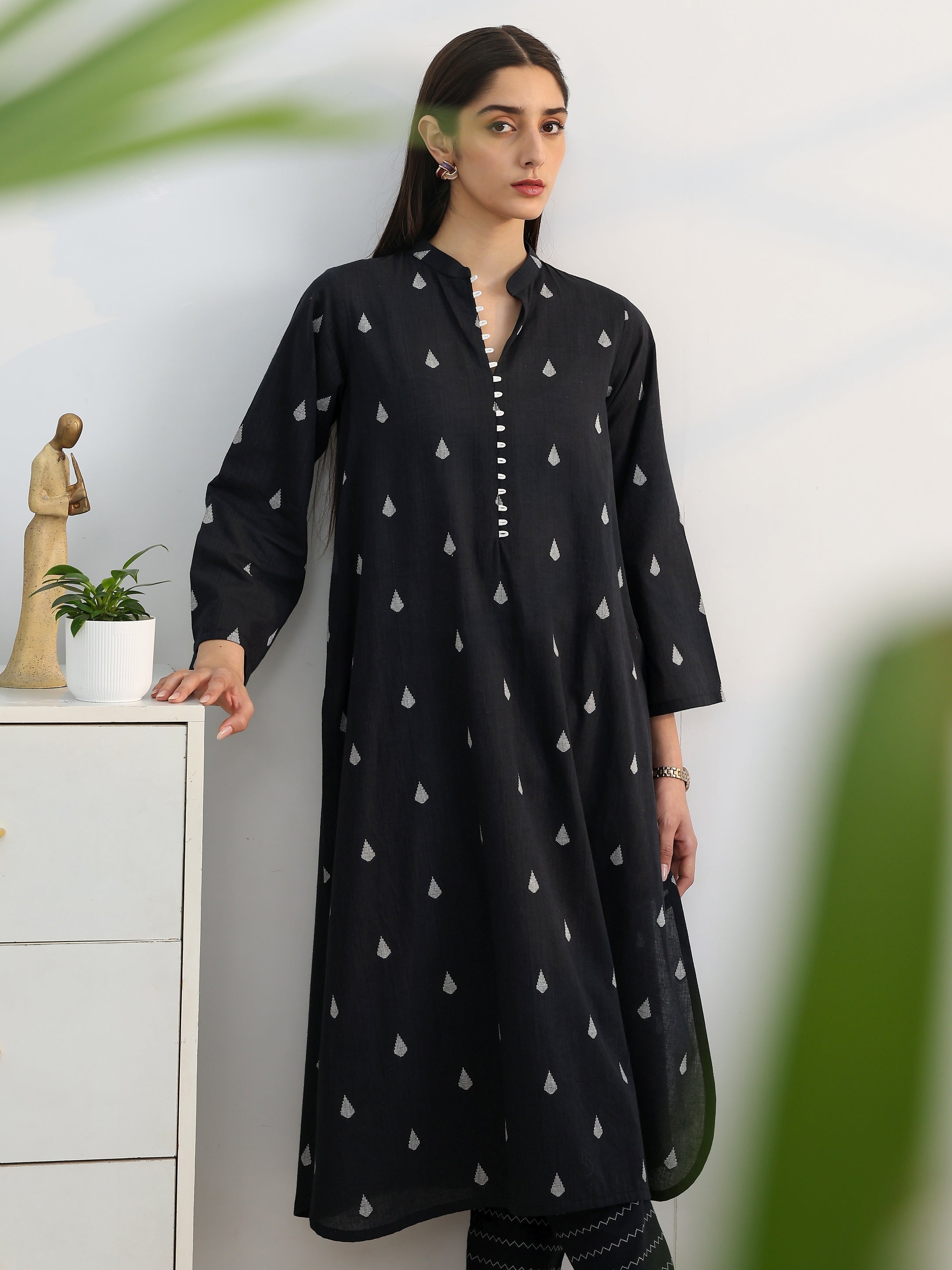 libas Black Woven Design Cotton Blend A-Line Kurta Set-picture-10