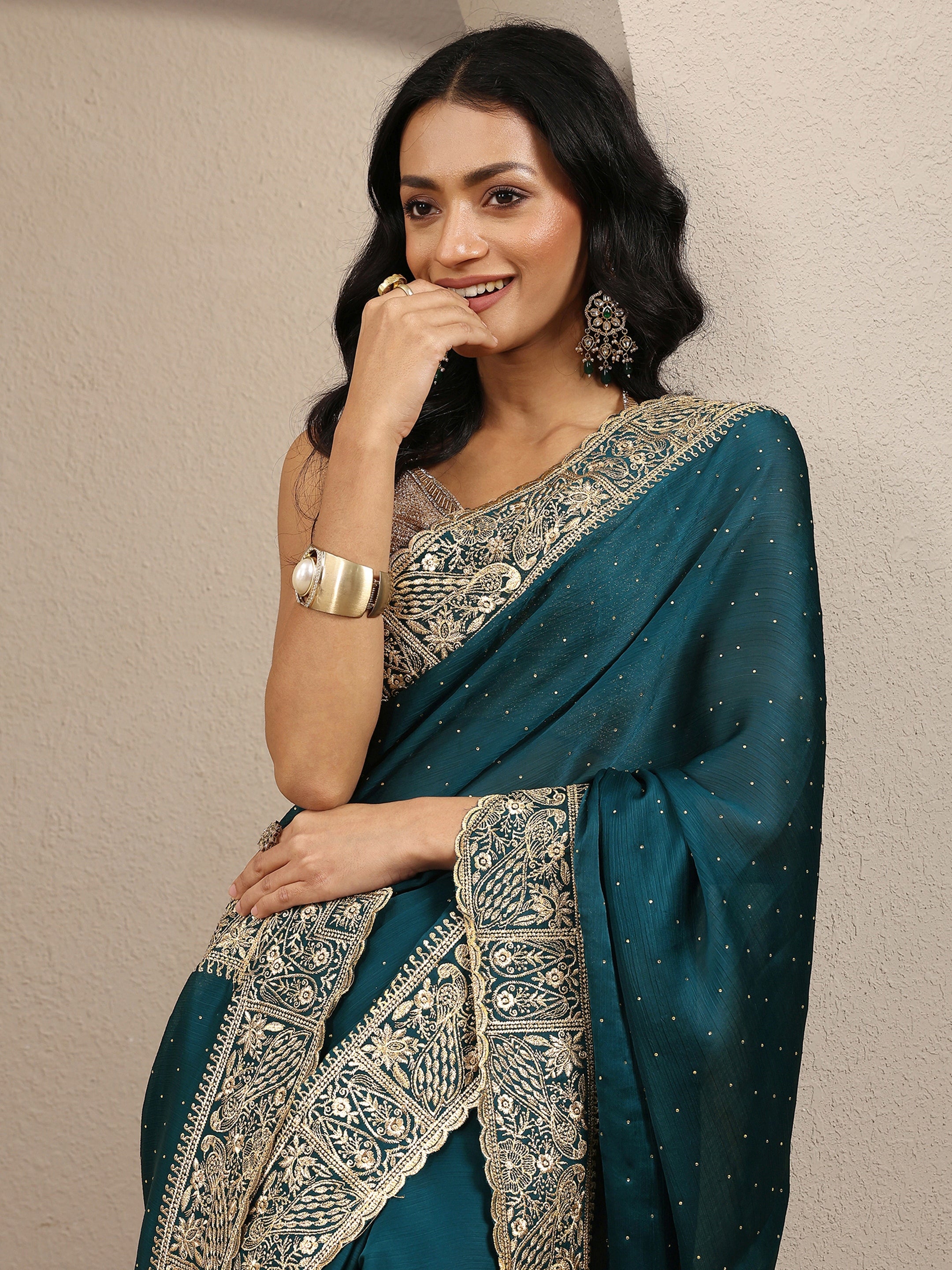 Blue Embellished Silk Blend Saree With Unstitched Blouse Piece-image-45