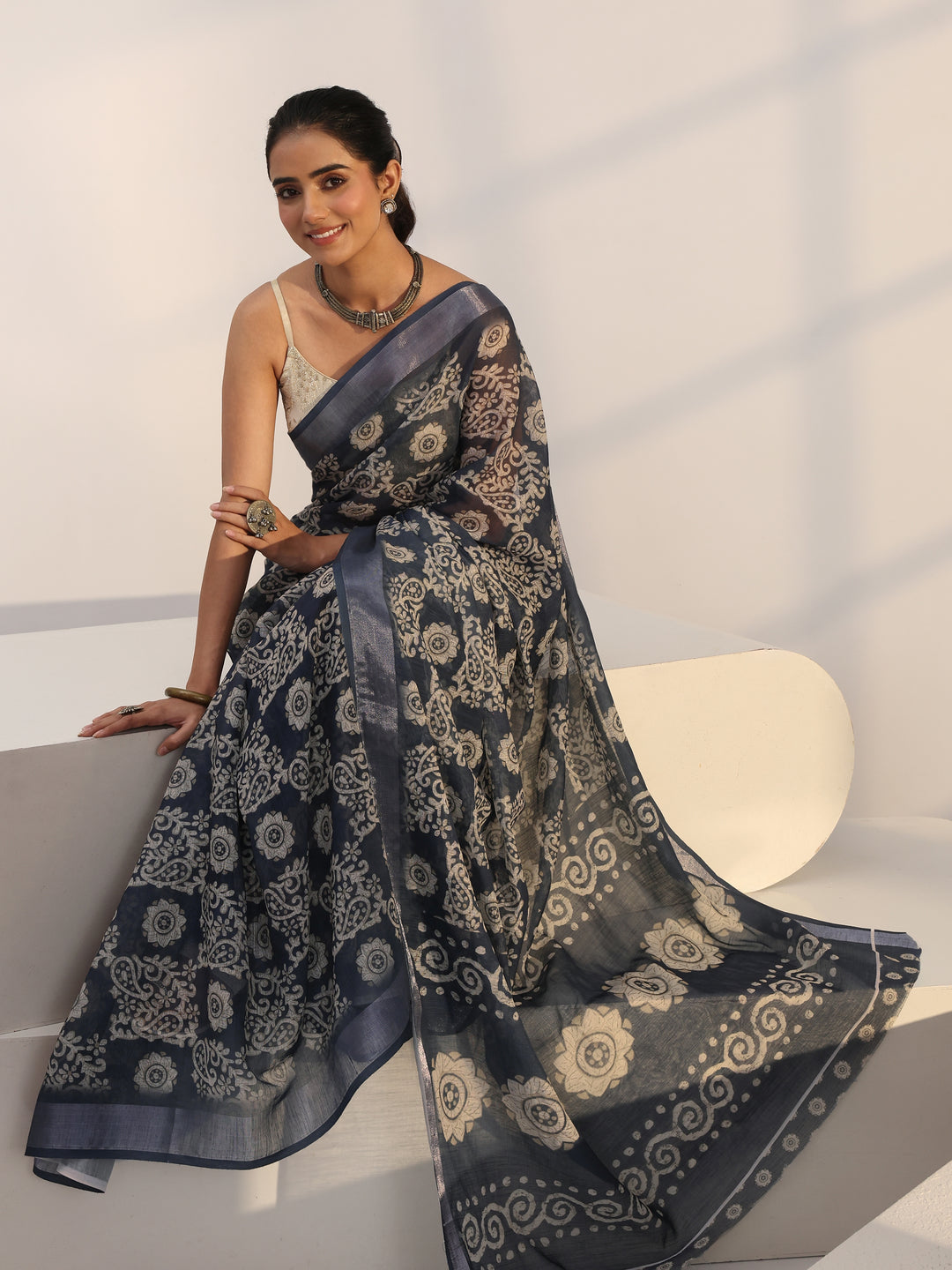  Blue Paisley Print Batik Cotton Blend Saree 
