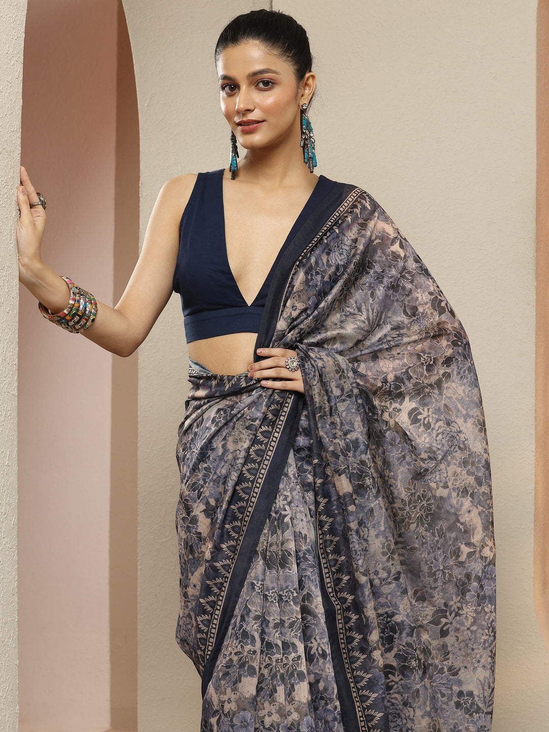 Blue Printed Silk Blend Saree With Unstitched Blouse Piece