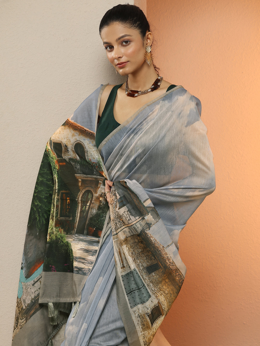 Blue Tribal Printed Silk Blend Saree With Unstitched Blouse Piece