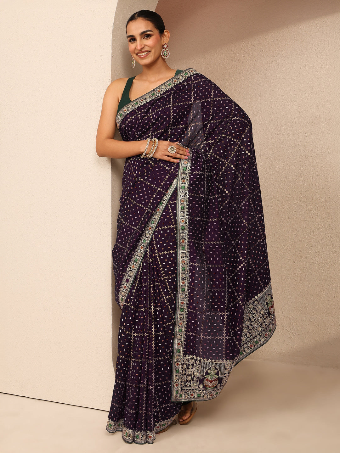 Burgundy Bandhani Printed Silk Blend Saree With Unstitched Blouse Piece