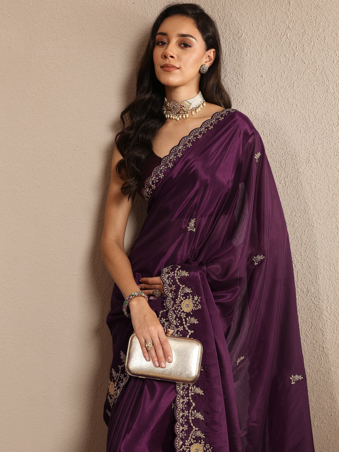 Burgundy Embroidered Silk Blend Saree With Unstitched Blouse Piece