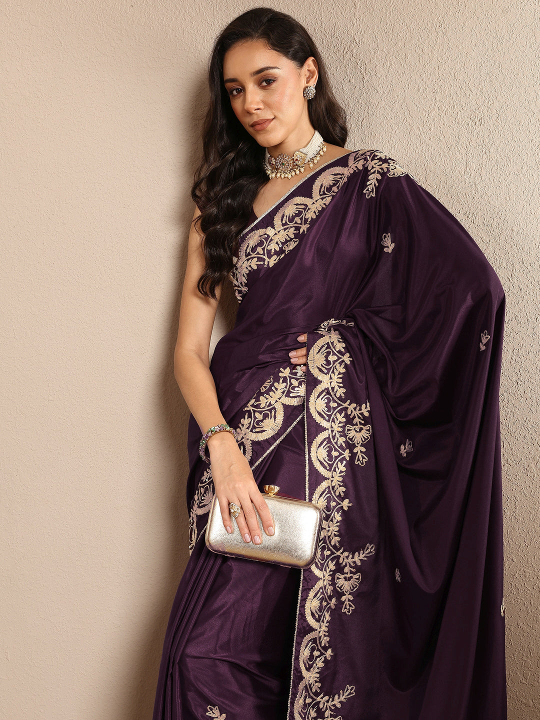 Burgundy Embroidered Silk Blend Saree With Unstitched Blouse Piece
