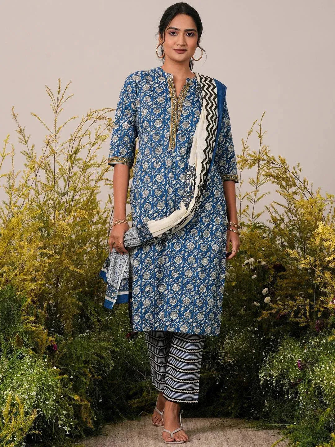 libas Blue Printed Cotton Straight Suit With Dupatta-picture-60