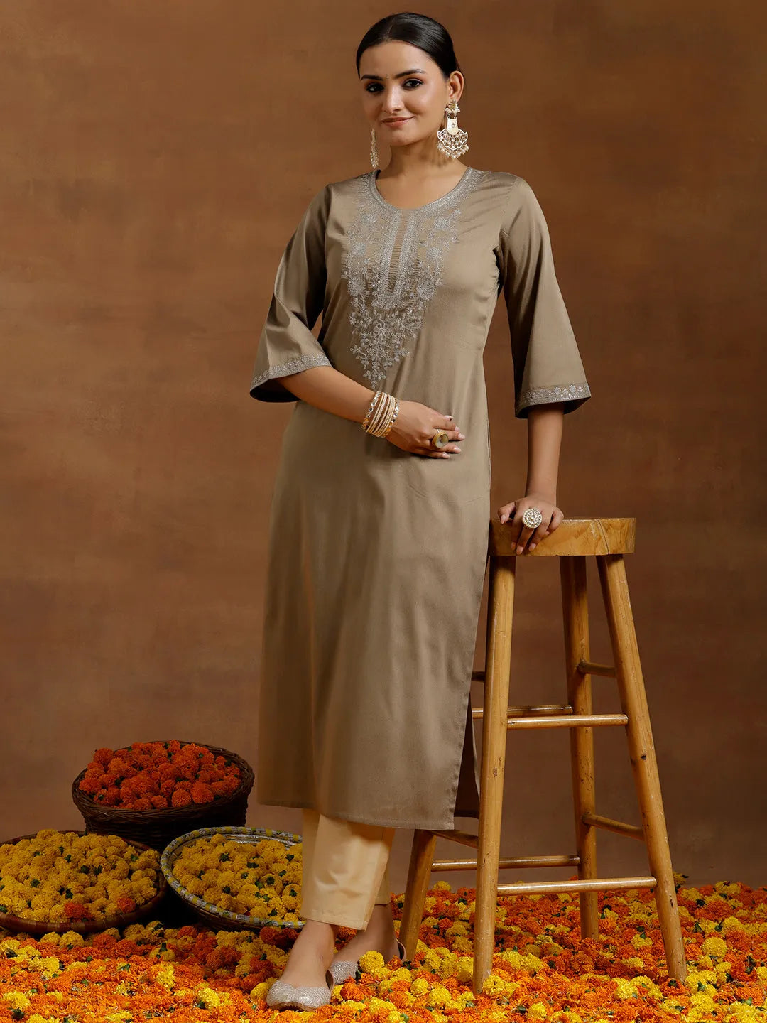 libas Gold Embroidered Silk Straight Kurta-picture-25