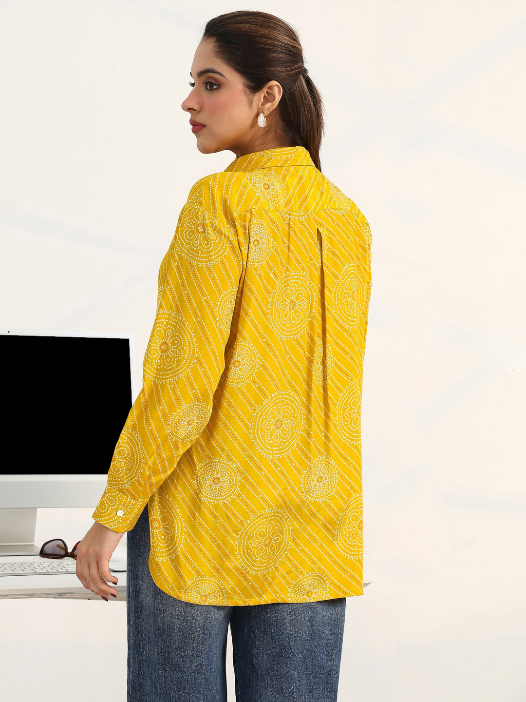  Yellow Ethnic Motifs Printed Cotton Shirt 