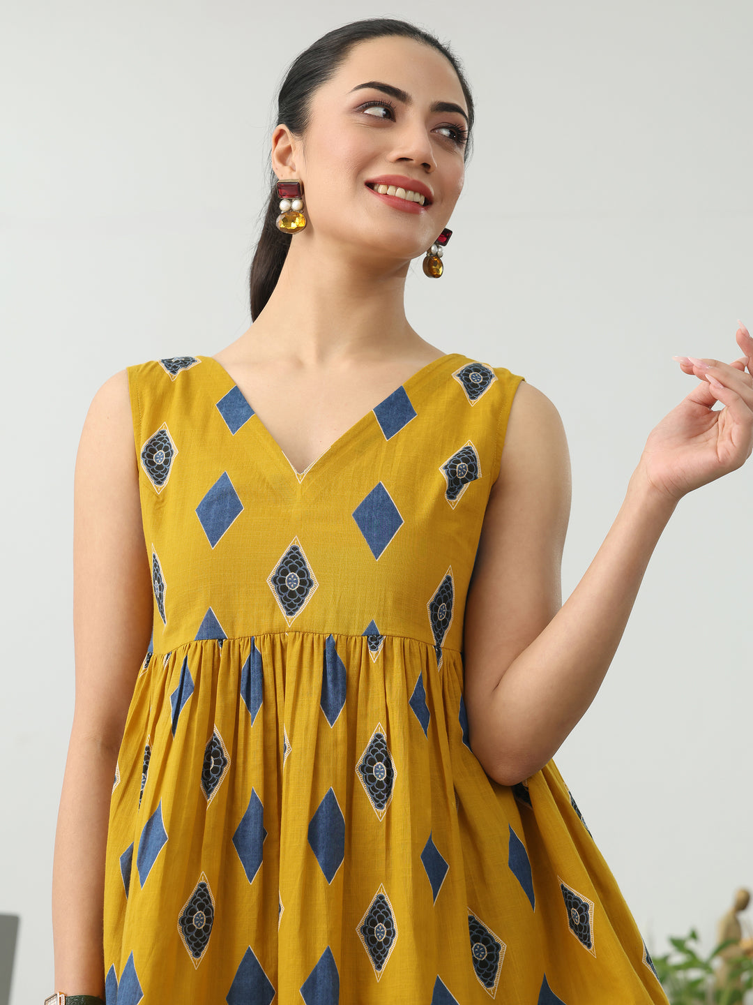  Yellow Geometric Printed Cotton Blend Anarkali Short Kurti 