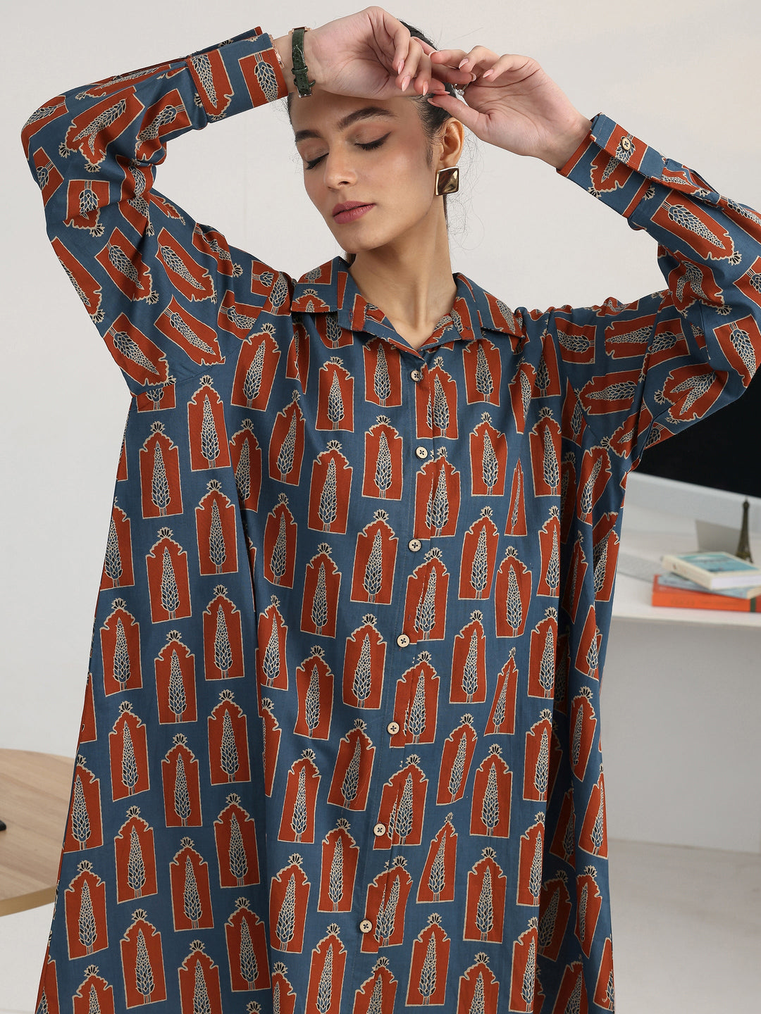  Navy Blue Geometric Printed Cotton Blend Shirt 