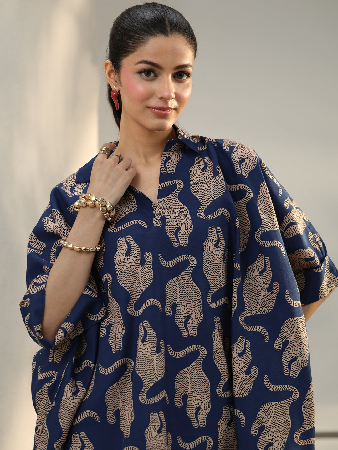  Power Move Blue Quirky Printed Cotton Blend Shirt 