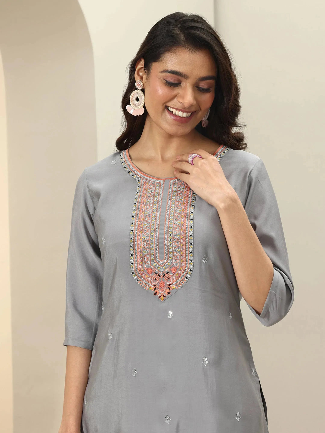  Grey Embroidered Silk Blend Straight Suit Sets With Dupatta 