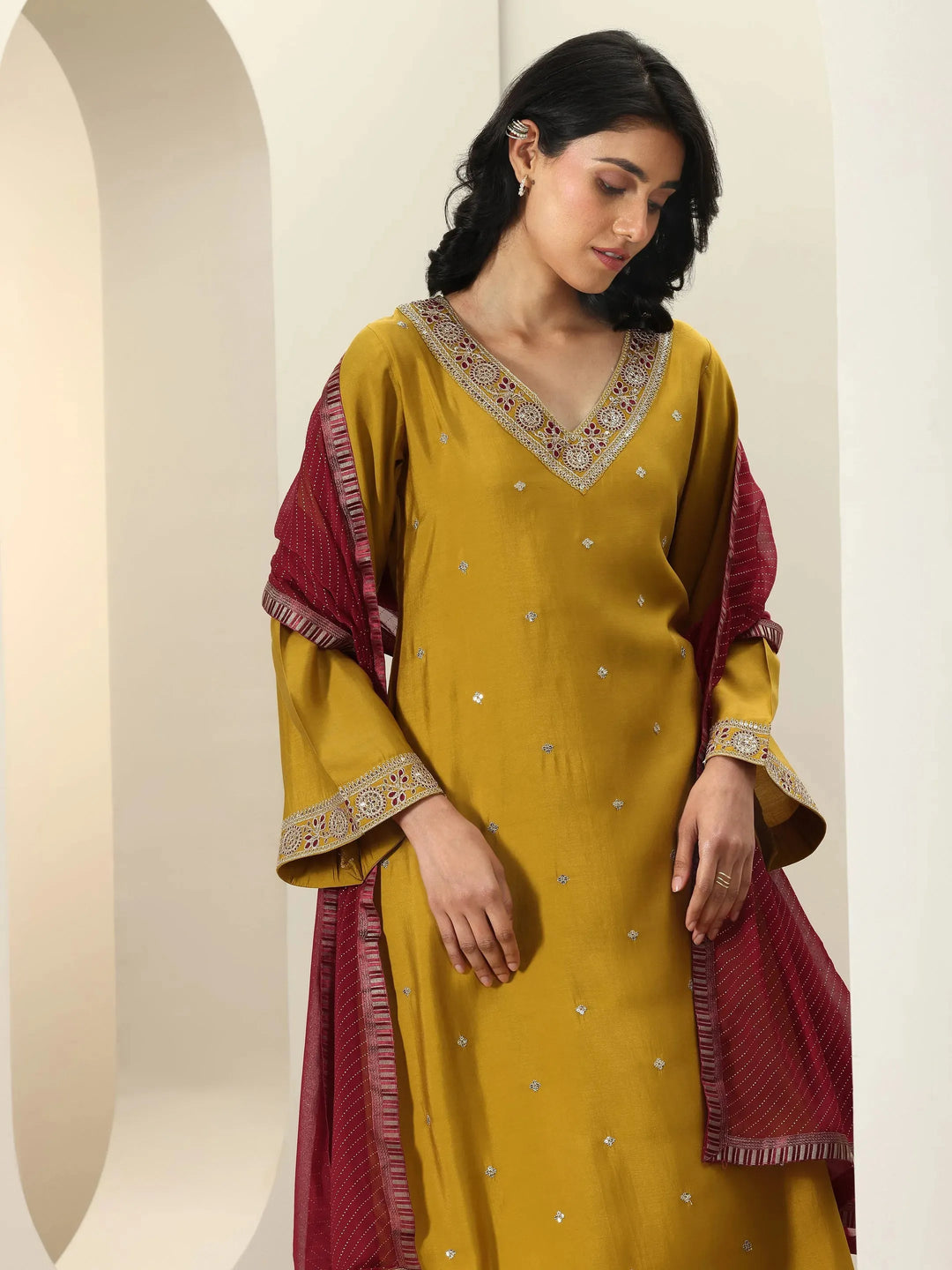  Mustard Embroidered Silk Blend Straight Suit Sets With Dupatta 