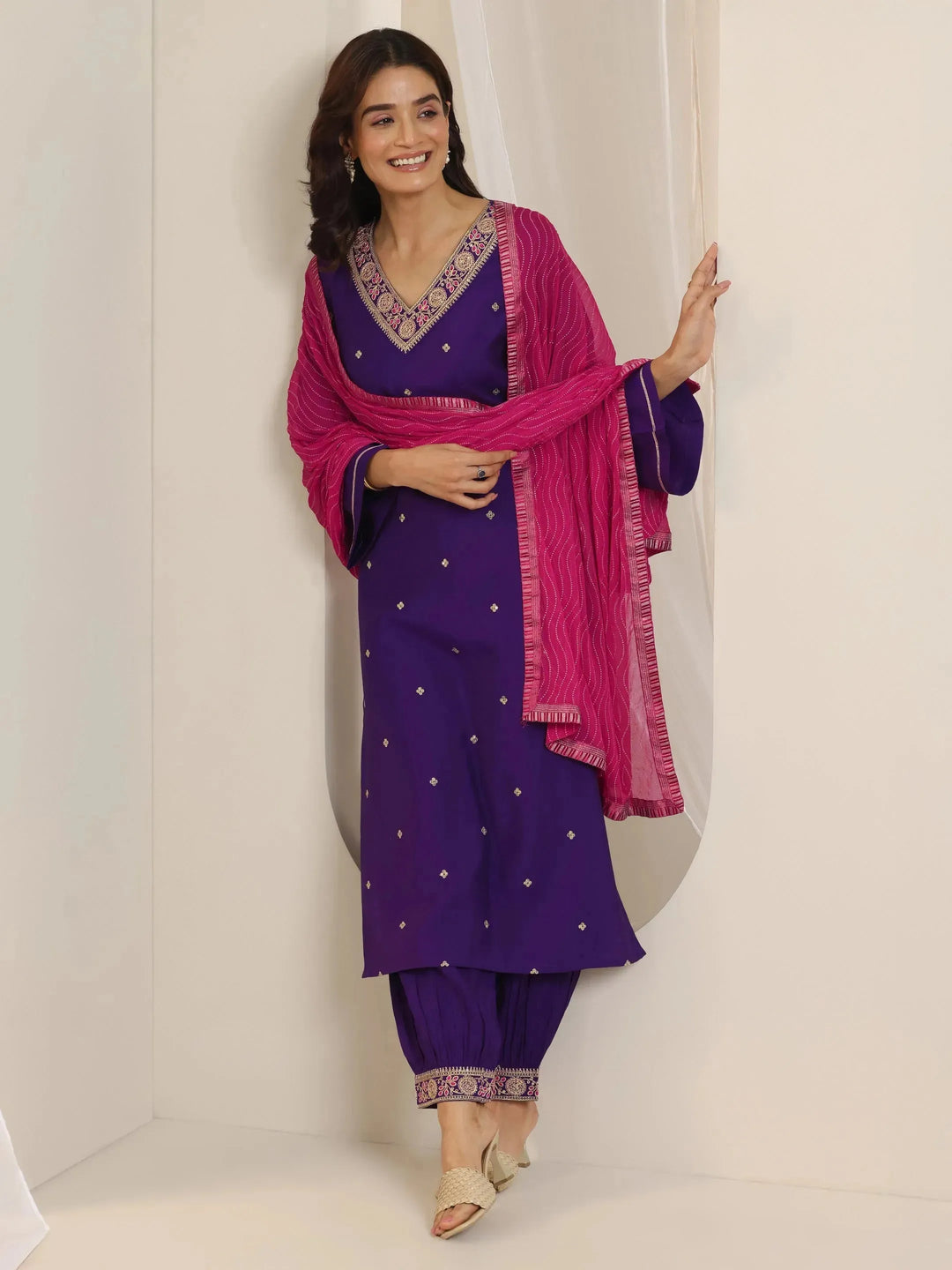 Purple Embroidered Silk Blend Straight Suit Set With Dupatta