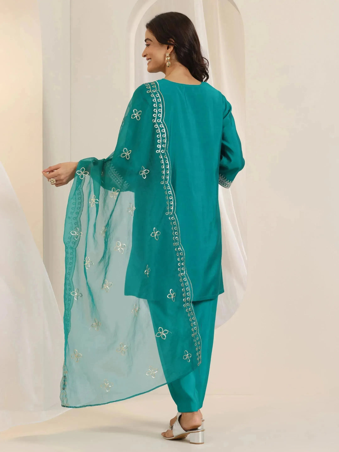 Turquoise Yoke Design Silk Blend Straight Suit Set With Dupatta