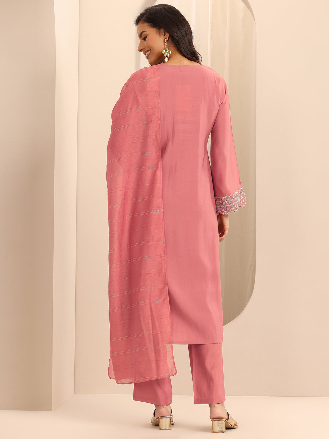  Peach Embroidered Silk Blend Straight Suit Set With Dupatta 